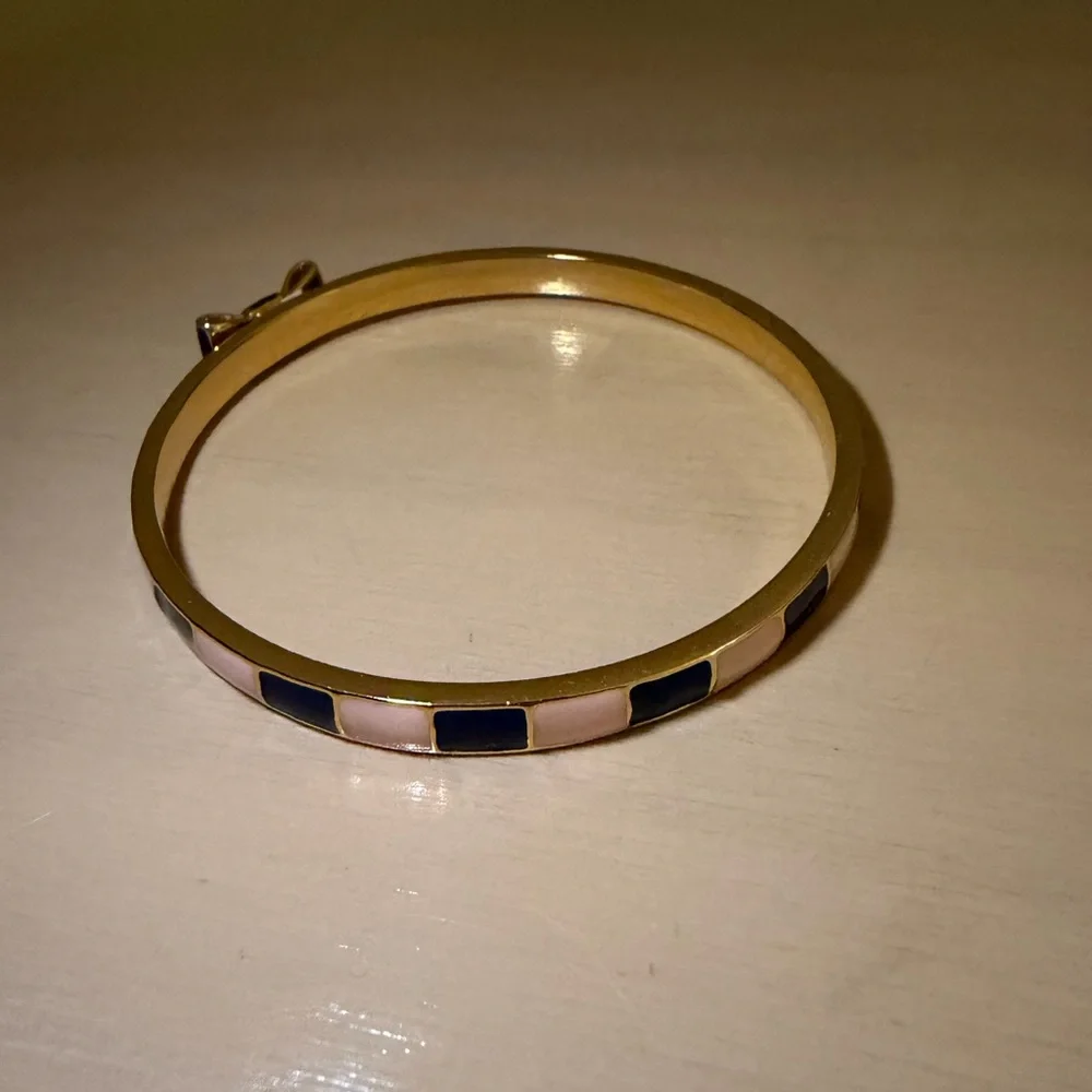 kate spade Gold Bangle with Pink and Navy Enamel Bow - Picture 7 of 7